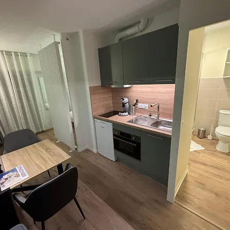 Le D'artagnan - App 10 - Balcon